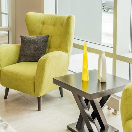 Bright & Comfortable Oakbrook 2Br Apt Free Parking - Ob 1 Apartment Oakbrook Terrace Bagian luar foto