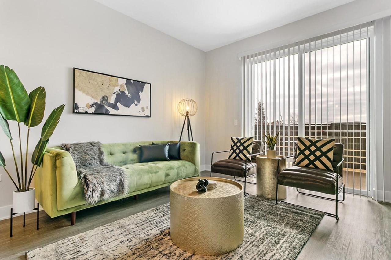 Bright & Comfortable Oakbrook 2Br Apt Free Parking - Ob 1 Apartment Oakbrook Terrace Bagian luar foto